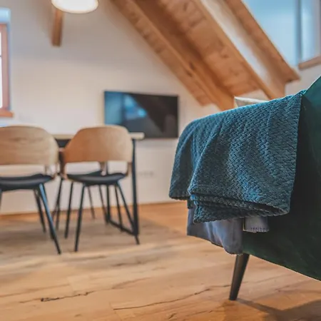 Pod Jelenkou Apartmán *